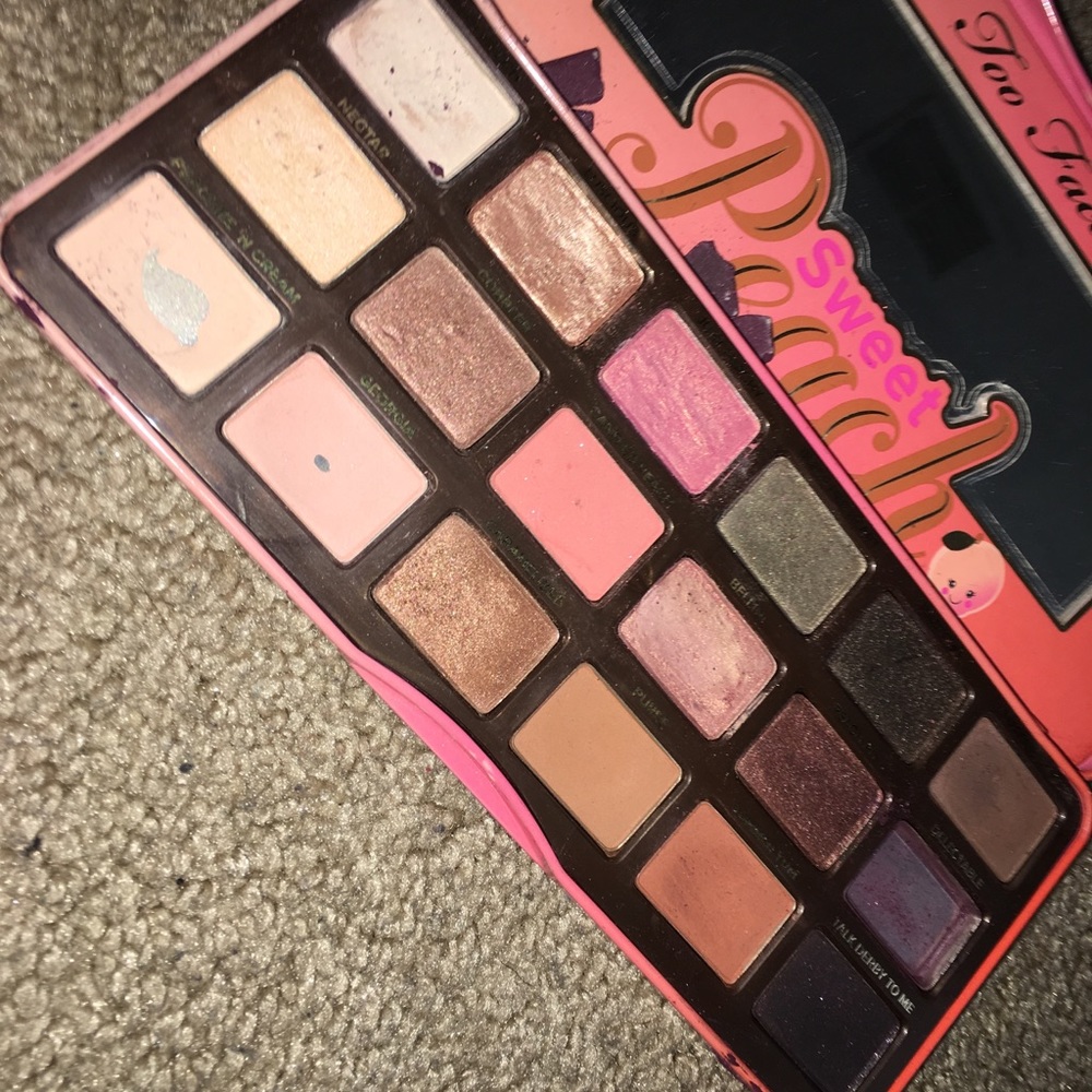 Two faced pallette - Picture 2 of 2